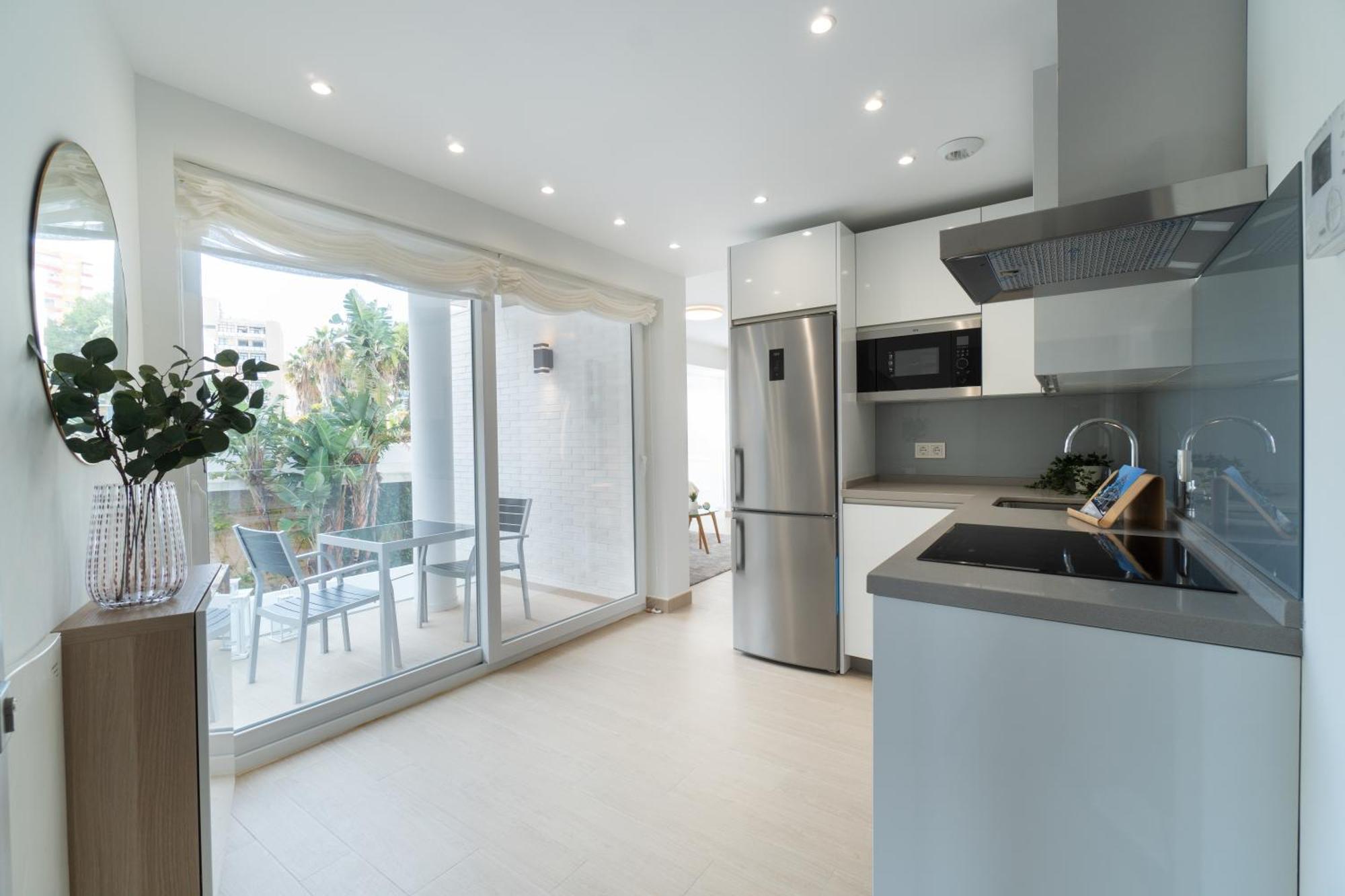 Brisa Puerto Marina Apartments Benalmadena Exterior photo